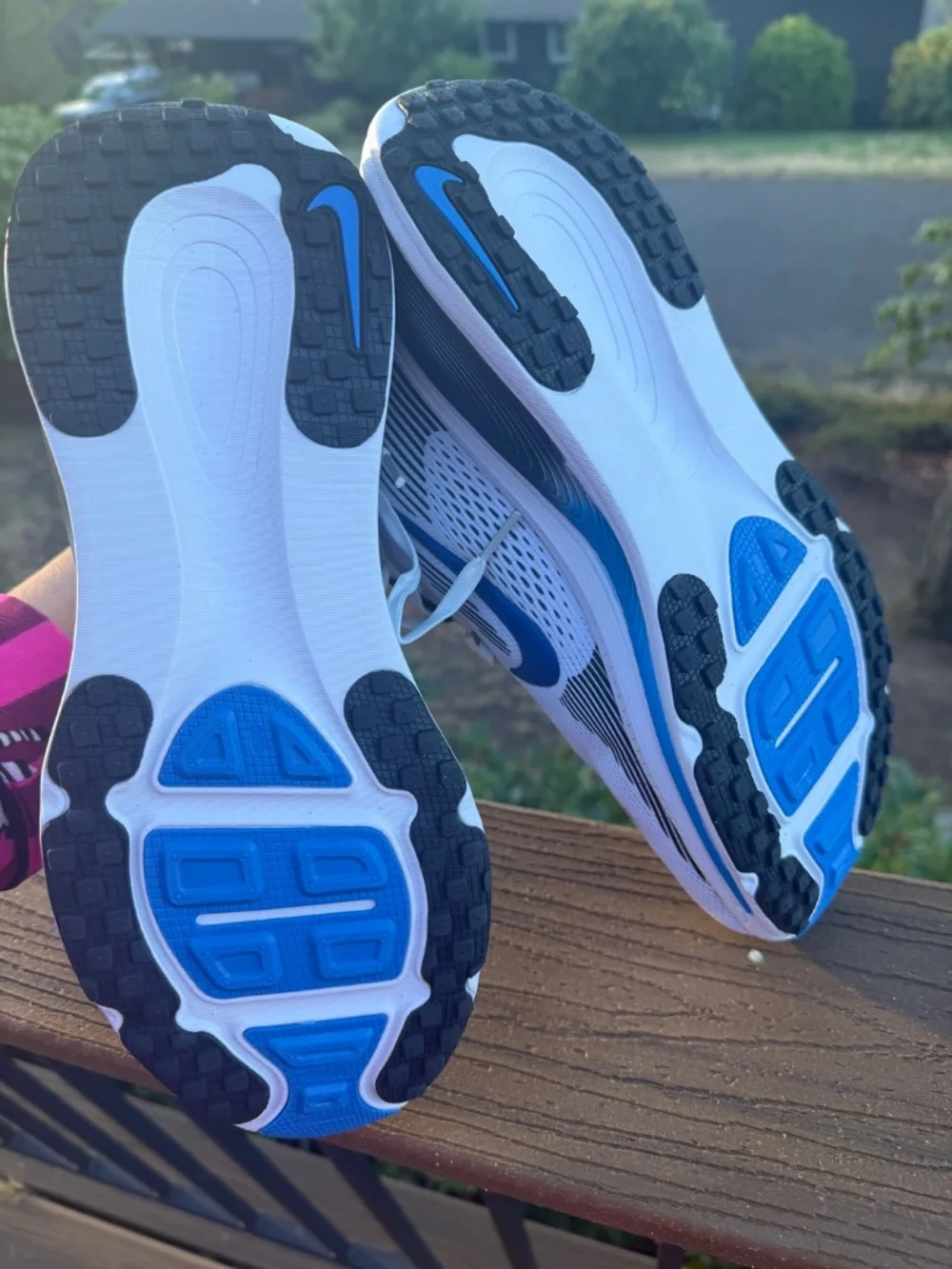 Nike Vomero 18 Men's Running Shoes Size 10 Blue White